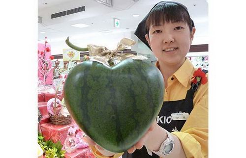 Funny Shaped Fruit and Vegetables