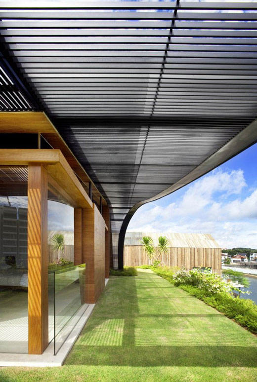 Meera House: Inspiring Rooftop Garden House in Singapore – DesignSwan.