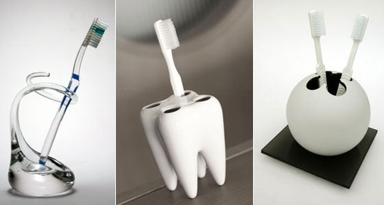 15 Cool and Unusual Toothbrush Holders