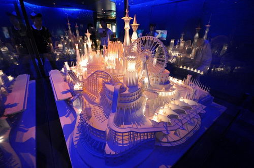 amazing city of paper