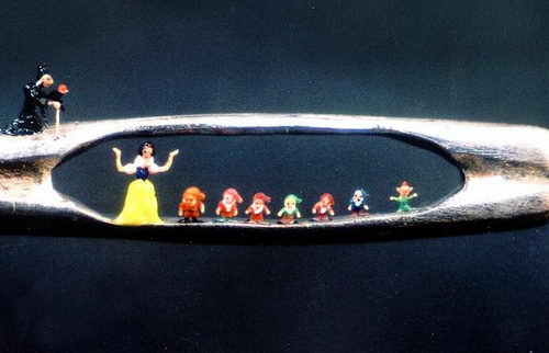 micro-sculptures that fit in the eye of a needle