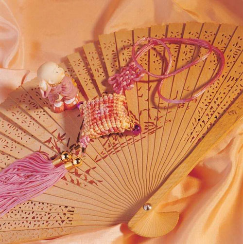 Beautiful Chinese knotting Art