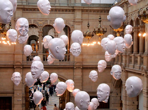 Get Ahead in Art World via Floating Heads