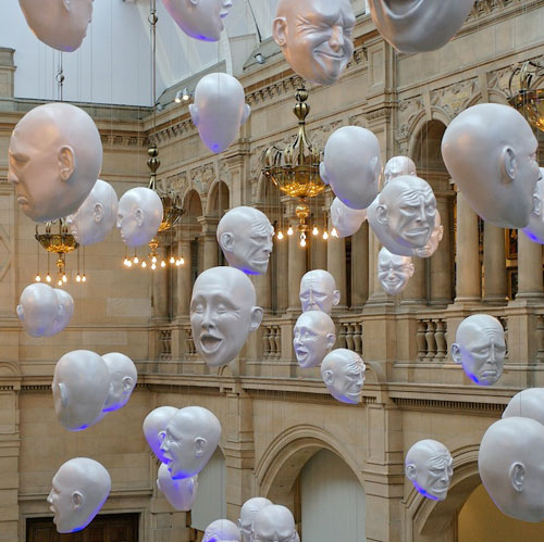 Get Ahead in Art World via Floating Heads