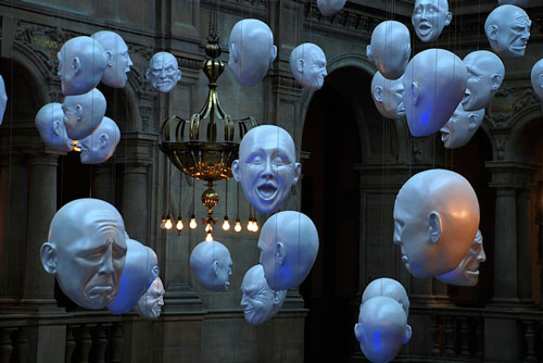 Get Ahead in Art World via Floating Heads