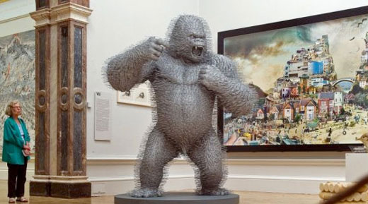 Amazing King Kong Sculpture made of 3000 Coat Hangers