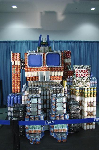 19 Geek Inspired Can Sculptures