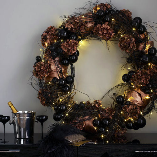 20 Beautiful Christmas Wreath Decorating Ideas