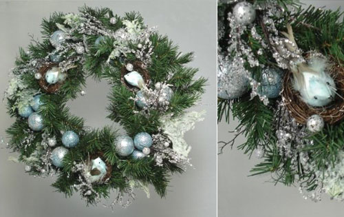 20 Beautiful Christmas Wreath Decorating Ideas