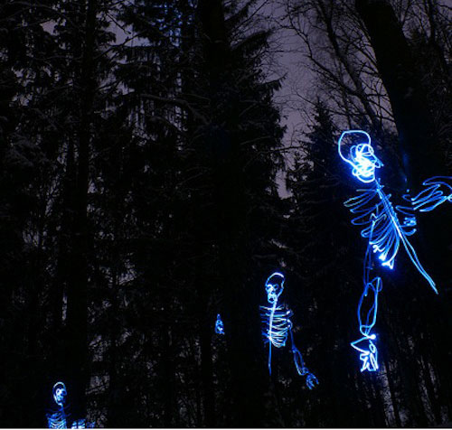 Stunning Light Graffiti Skeletons from Janne Parviainen