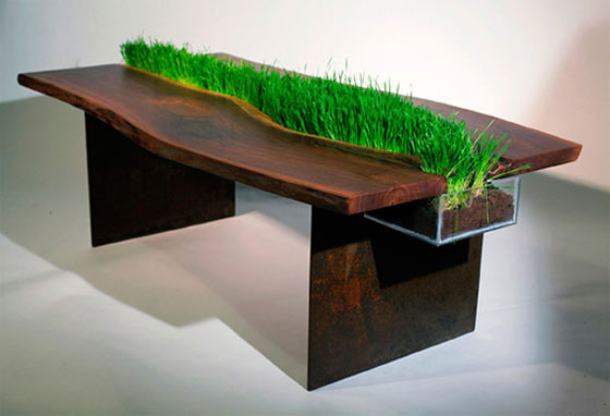 Table With Removable Planter