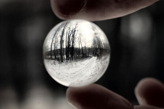 Life Through a Marble:Amazing Photography by Caleb