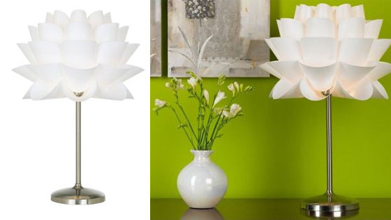 12 Beautiful Lamps Shaped in Flower