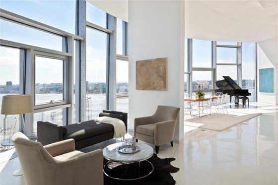 Spectacular Penthouse with 360 Views