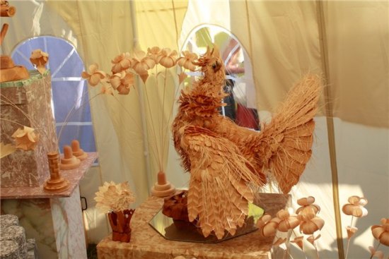 Incredible Wooden Chip Artwork by Sergey Bobkov