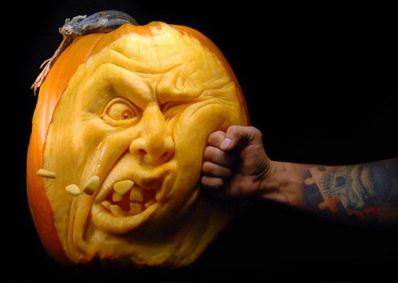 Incredible Lifelike Pumpkin Face by Ray Villafane