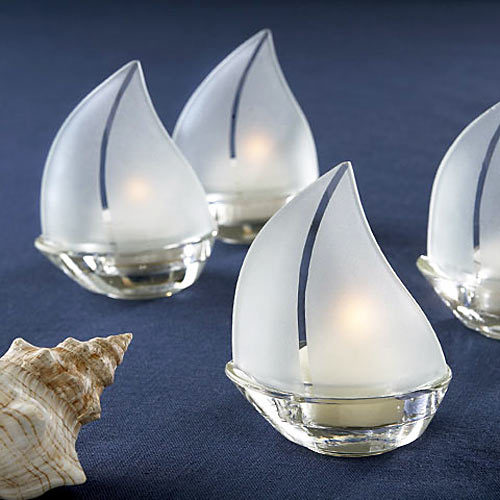 15 Beautiful Candles and Tealight Holders