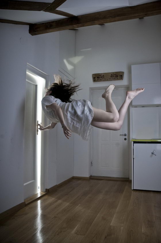 Mind-blowing Anti-gravity Photography by Mina Sarenac