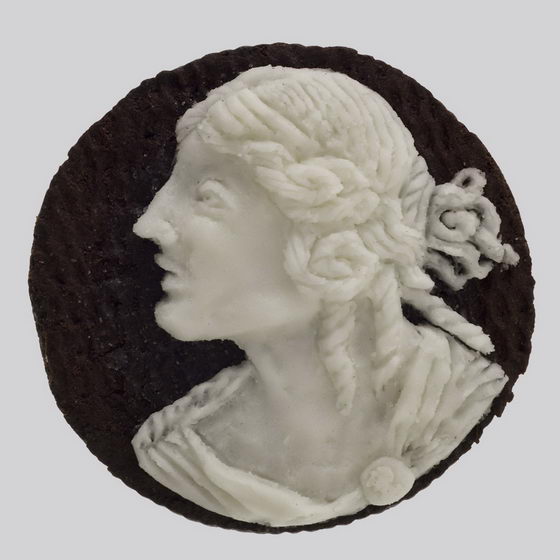 Classic Roman Portraits Carved on Oreo Cookie