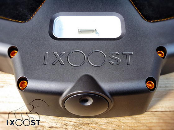 iXoost: the Stunning Hand-built Dock for your iOS