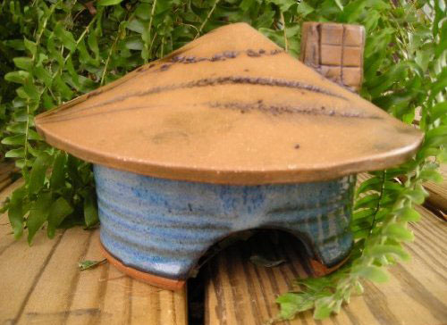10 Beautiful Toad Houses to Spice Up your Garden