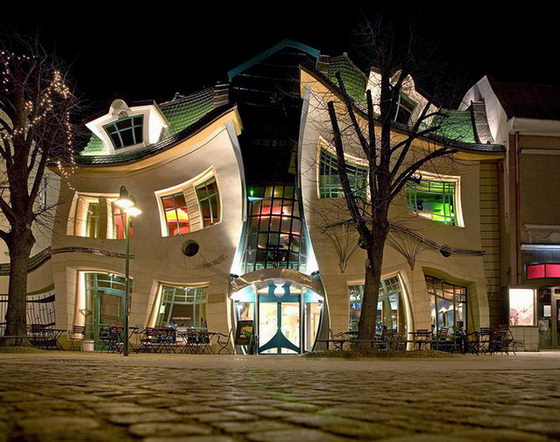 Krzywy Domek: Mind-Blogging Crooked House in Poland