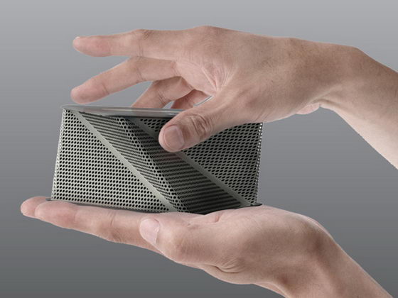 Viva: Origami Inspired Portable Speaker
