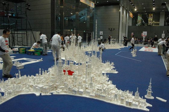 LEGO Japan: 1.8 Million LEGO Map of Future Japan Build Up by Children
