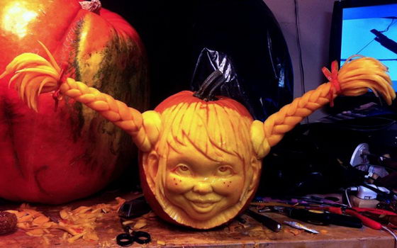 Smashing Pumpkin Carving from Villafane Studios