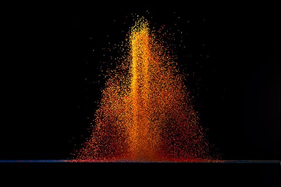 Sound Visualization: Dancing Colors by Fabian Oefner