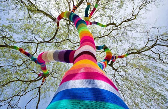 18 Awesome Yarn bombing Examples