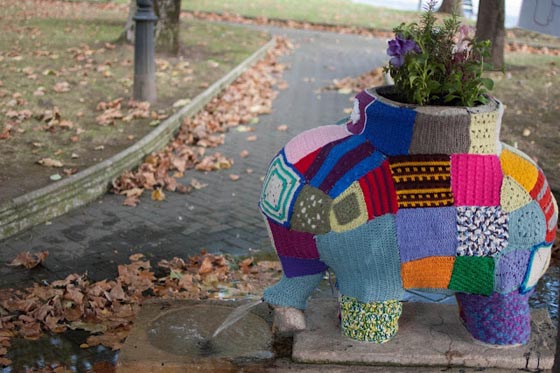 18 Awesome Yarn bombing Examples