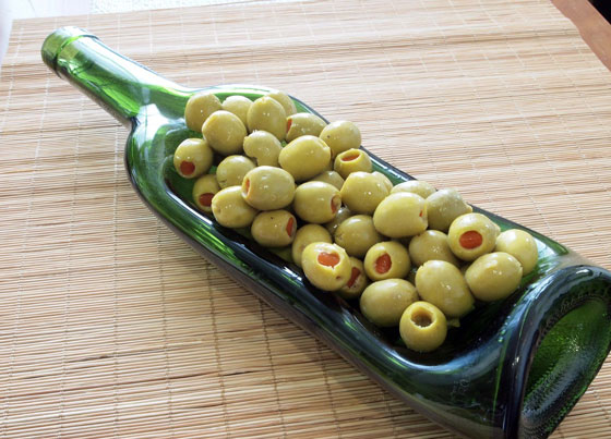 9 Elegant and Beautiful Olive Tray and Dish Designs