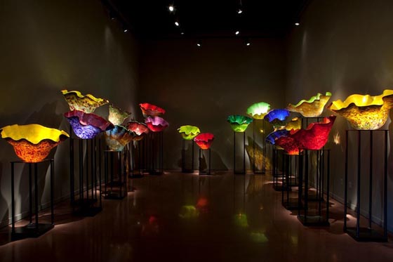 Chihuly Garden and Glass: Contemporary Art Glass Sculpture Exhibition