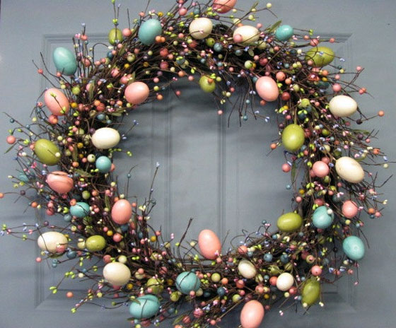 8 Beautiful Handmade Easter Wreathes Found on Etsy