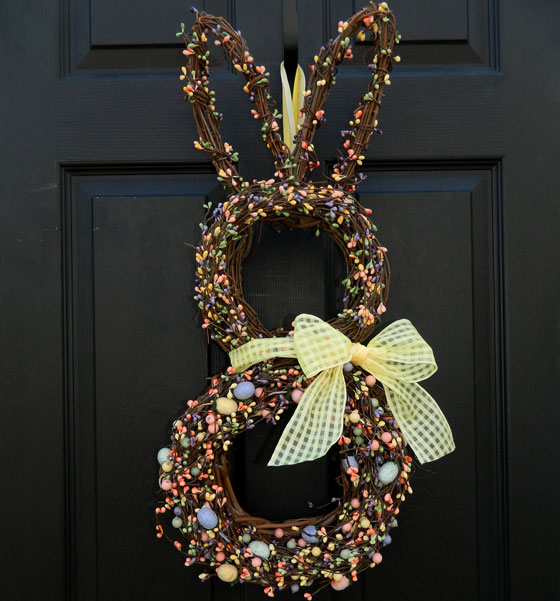 8 Beautiful Handmade Easter Wreathes Found on Etsy