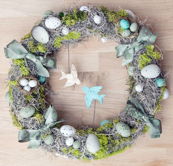 8 Beautiful Handmade Easter Wreathes Found on Etsy