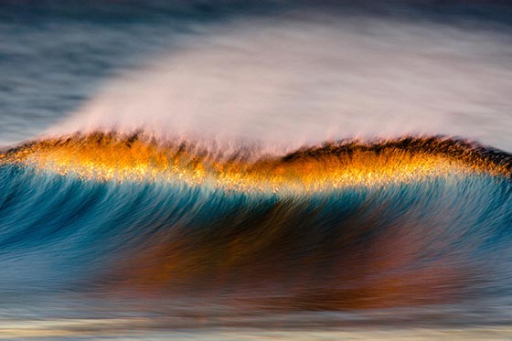 Stunning Long-Exposure Photographs of Golden Waves by David Orias