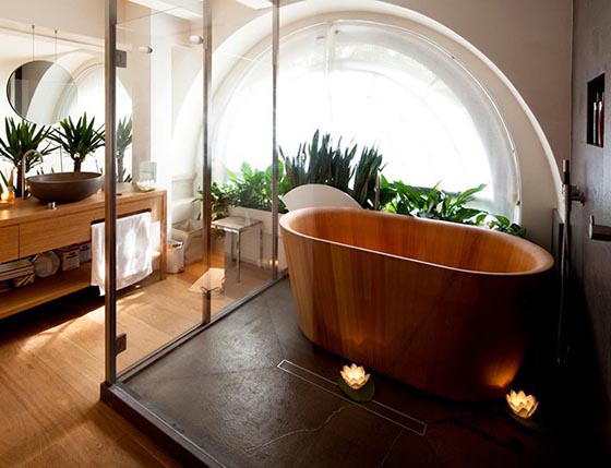 15 Cool and Fancy Bathtubs