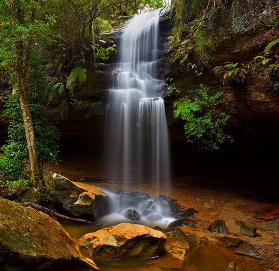 20 Beautiful Examples of Waterfall Photos