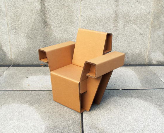 Refoldable Cardboard Furniture - Live a Cheap and Disposable Cardboard Lifestyle