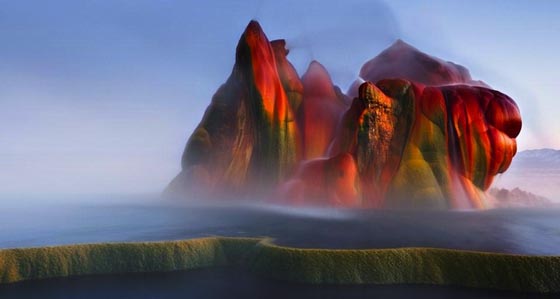 Spectacular Photos of Fly Geyser