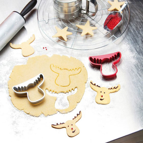 7 Cool and Fun Christmas Cookie Cutters and Stencil Sets