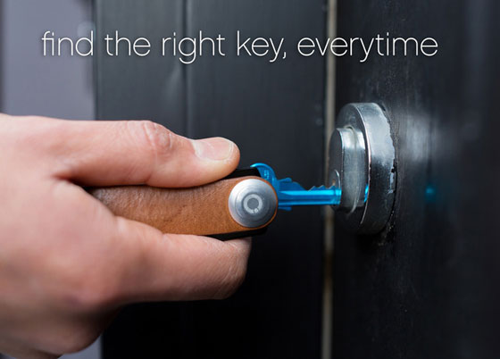 Orbitkey: an Elegant and Practical Way to Carry your Keys