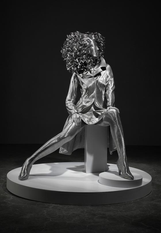 Astonishingly Crafted Aluminum Wire Sculptures by Seung Mo Park