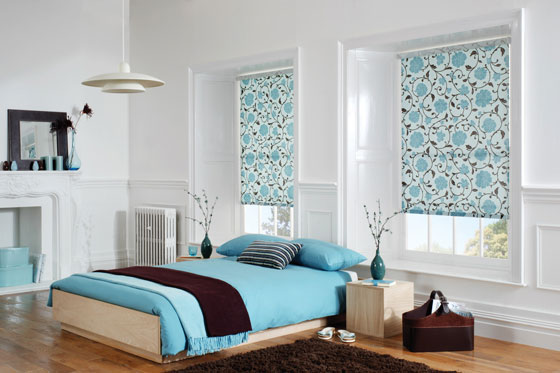 Which Window Treatment is Right for You, Roman or Roller Shades?