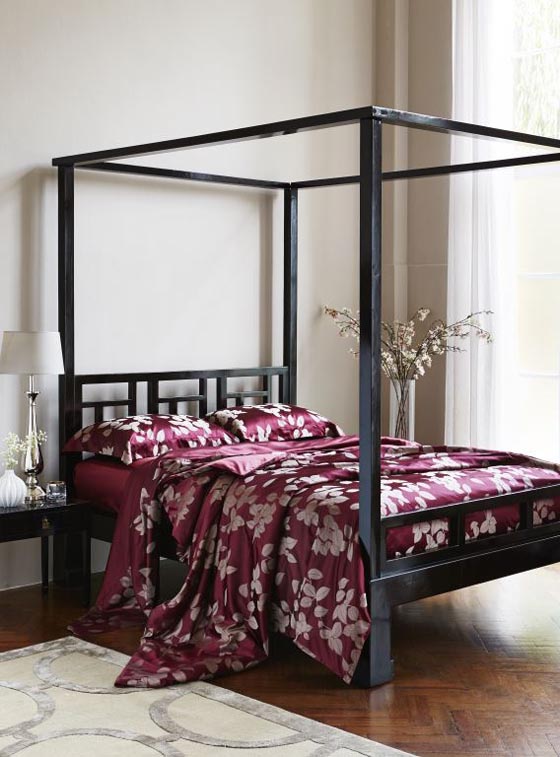 Silk Bedding: Comfortable and Luxurious Bedding Experience