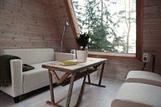 Nido: 96 Sq.Foot Micro-Cabin Robin Falck