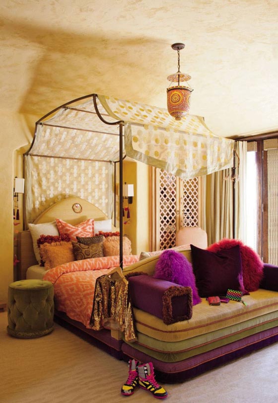 Canopy Bed Romantic