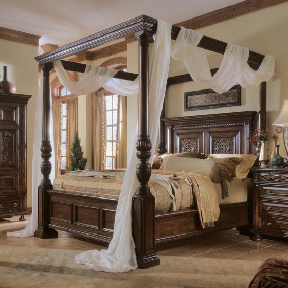 45 Beautiful Bedroom Decorated with Canopy Beds